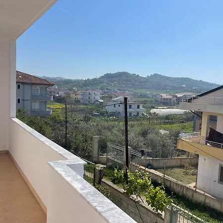 Blendi Σπίτι διακοπών Golem (Tirana)